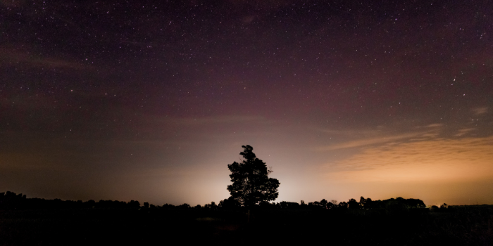 How to Track the Best Weather Conditions for Successful Stargazing